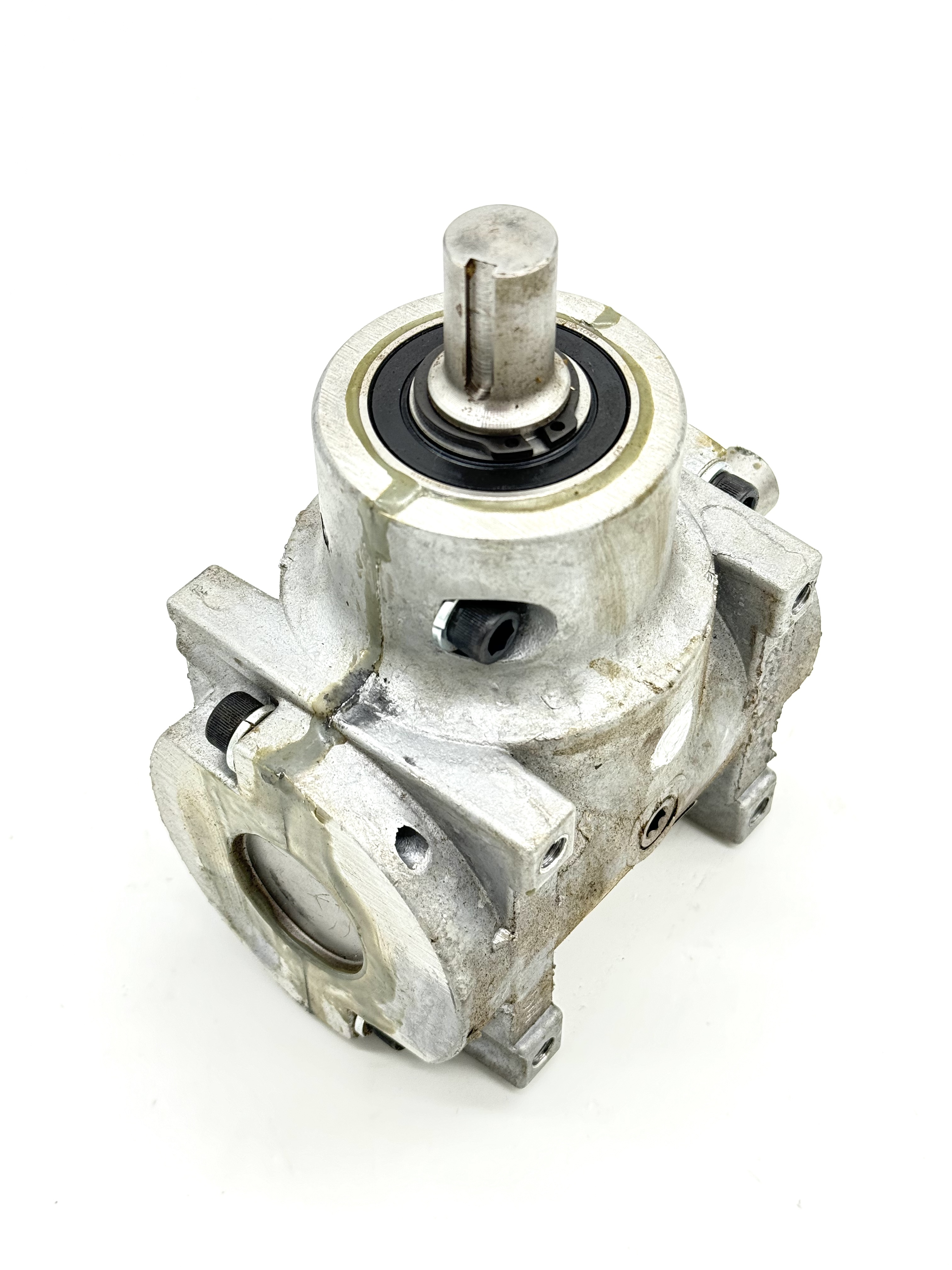 18081-GEARBOX-90-DEG-pic-1.jpeg