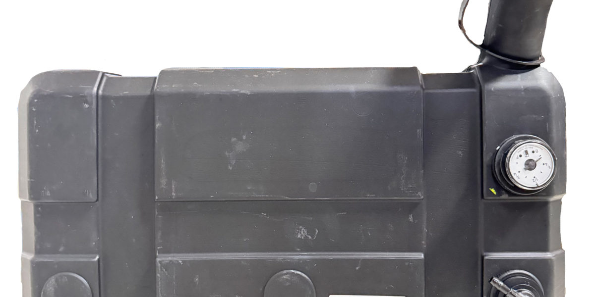 17819-TANK-FUEL-BLK-FLAM-