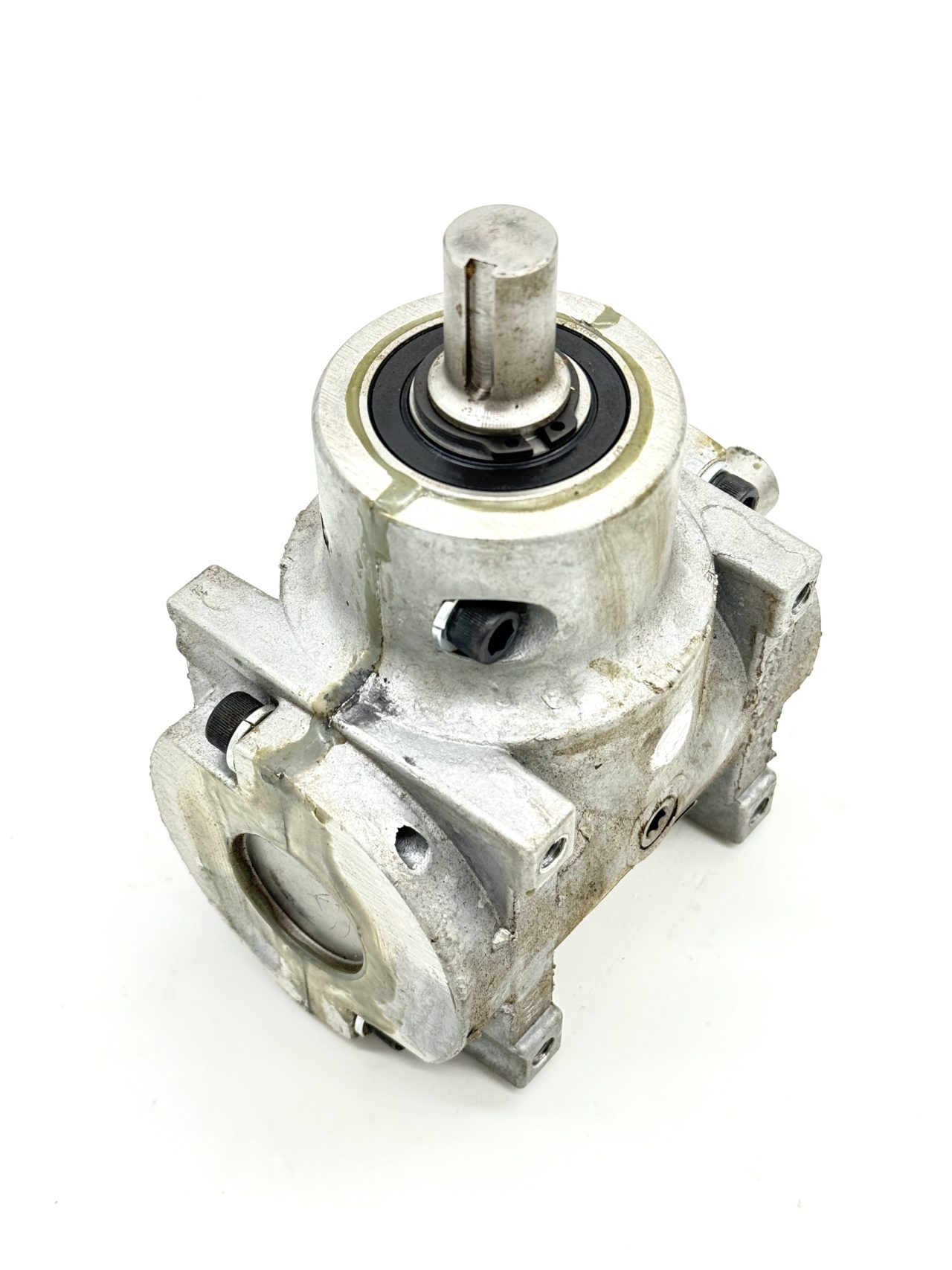 18081 GARBOX, 90 DEG 1.15:1 - Landmaster